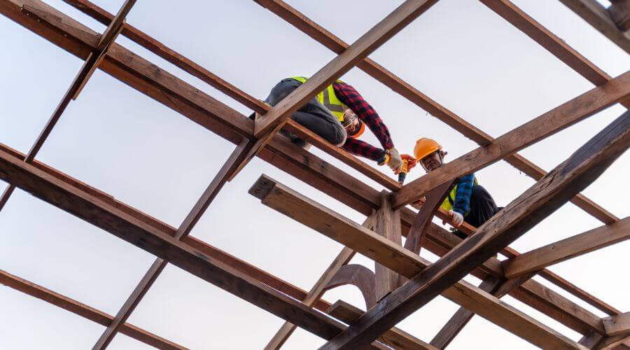 Professional gutter cleaning services in Alamogordo, NM